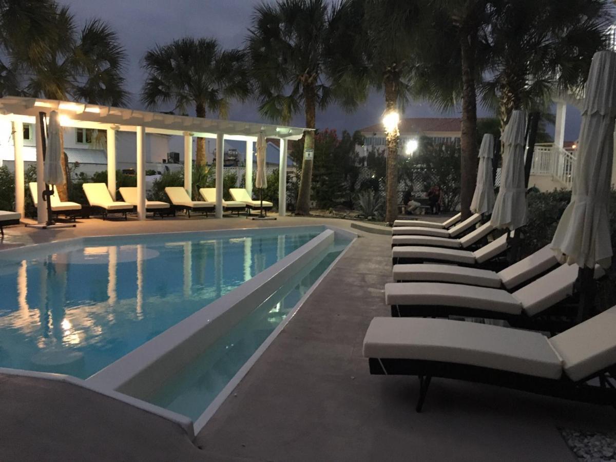 Grace Bay Suites Esterno foto